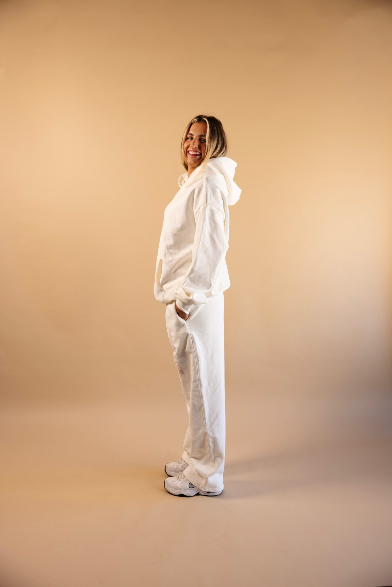 Madelow House Heart Sweats (White)